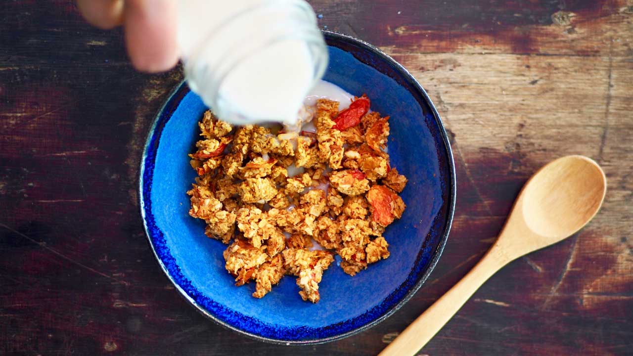 Solskinsgranola med hyben