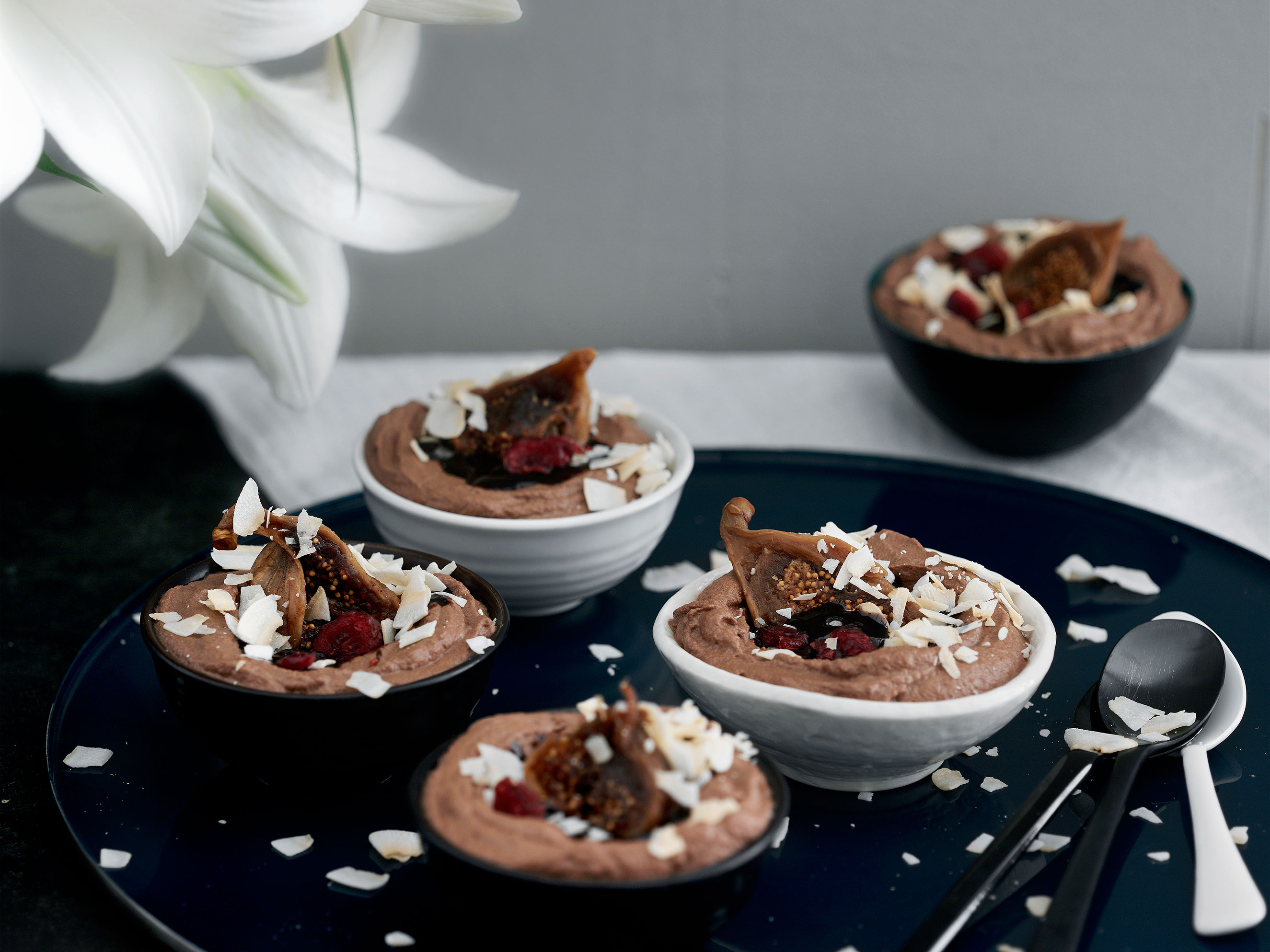 Chokolademousse med kanel og whiskymarinerede figner