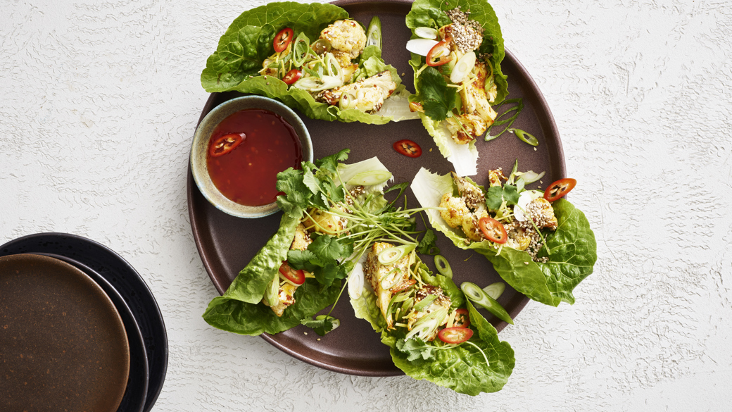 Lynstegt blomkål med rød karry