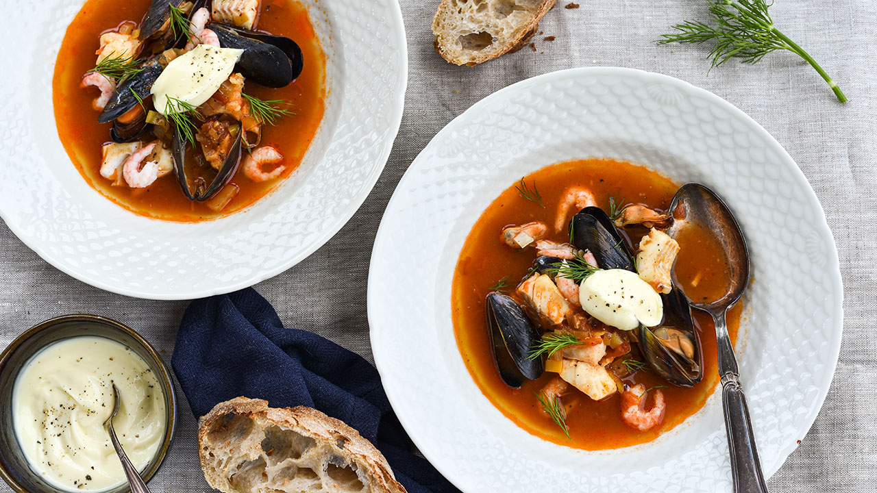 Bouillabaisse – fiskesuppe med muslinger og skaldyr
