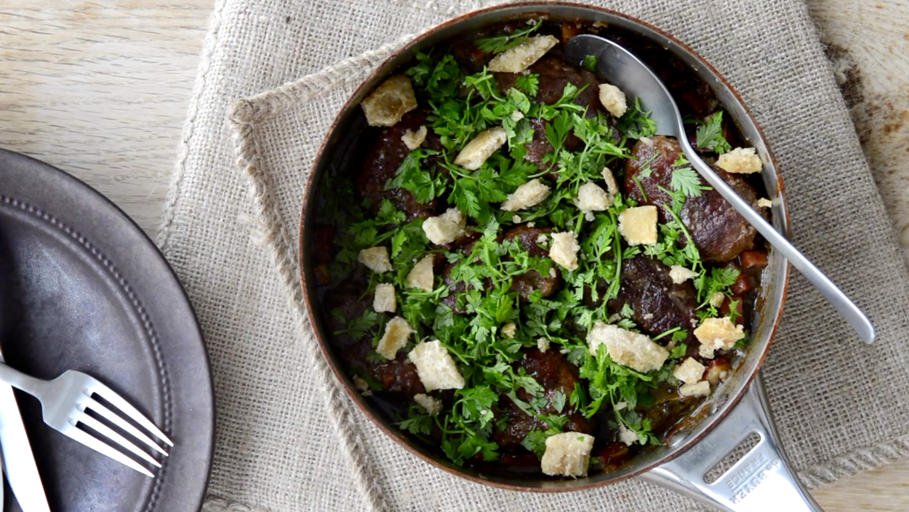 Svinekæber med bacon og æblecider
