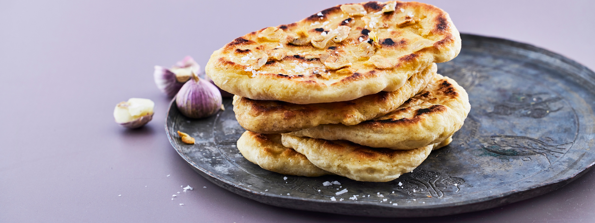 Naanbrød med hvidløg