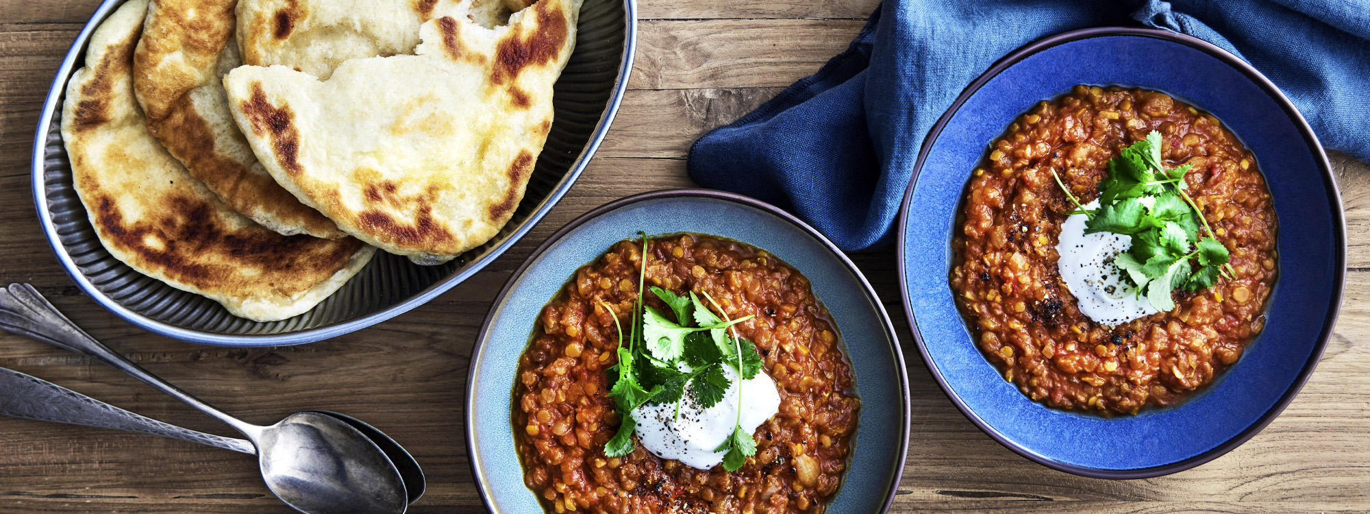 Dhal med fladbrød