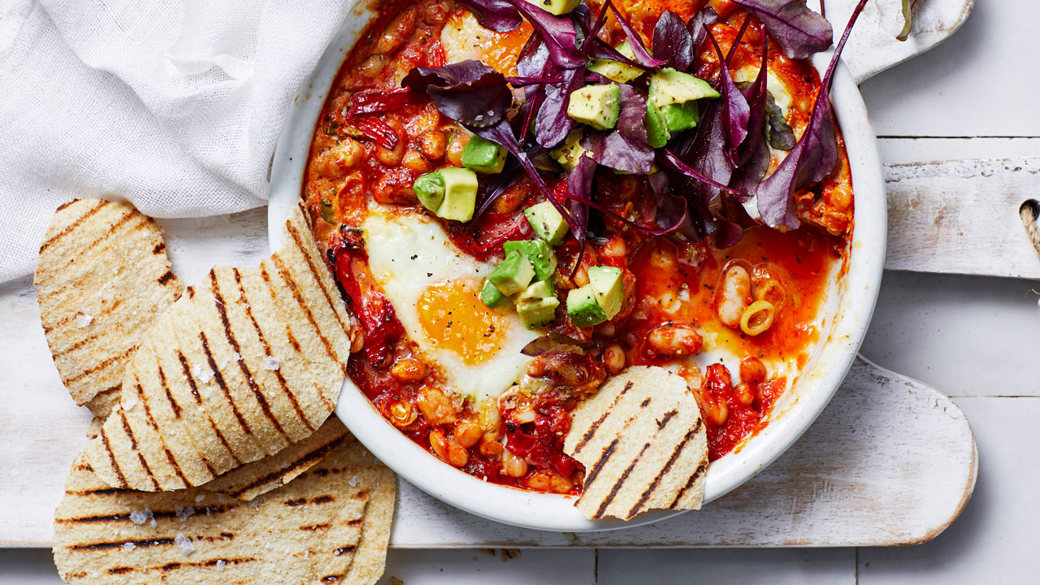 Shakshuka med hvide bønner i airfryer