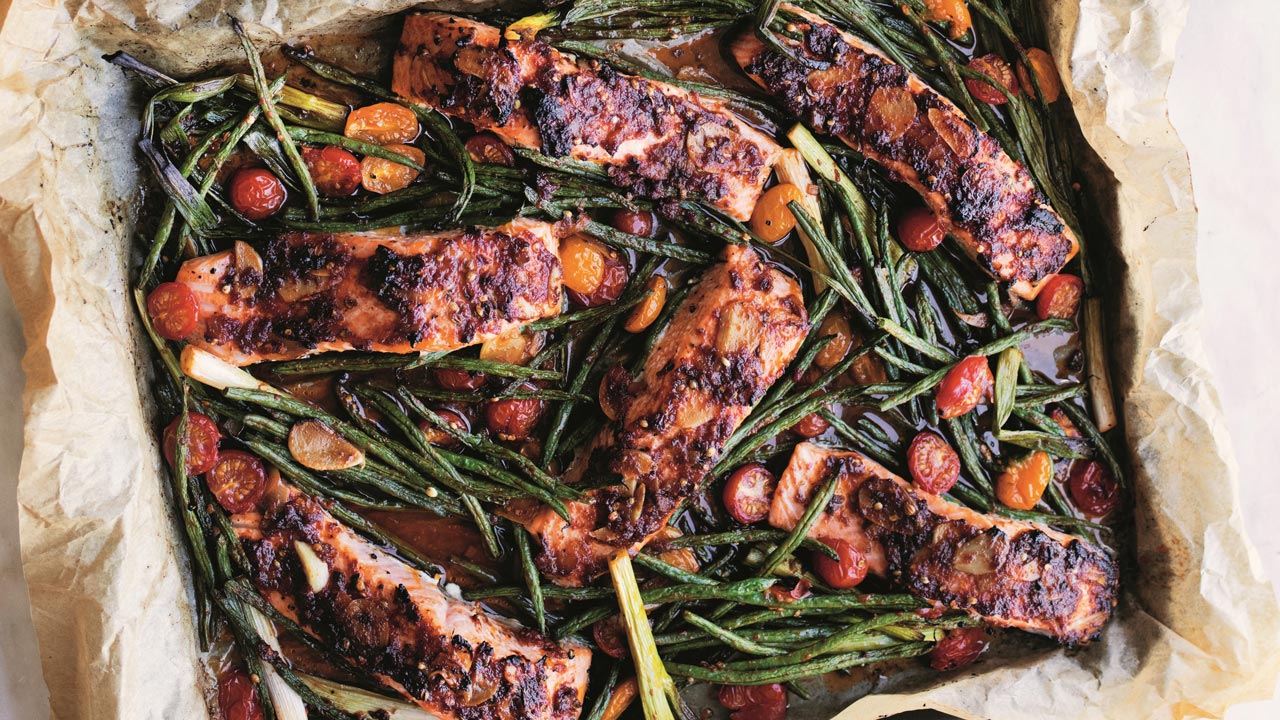 Laks i ovn a la puttanesca