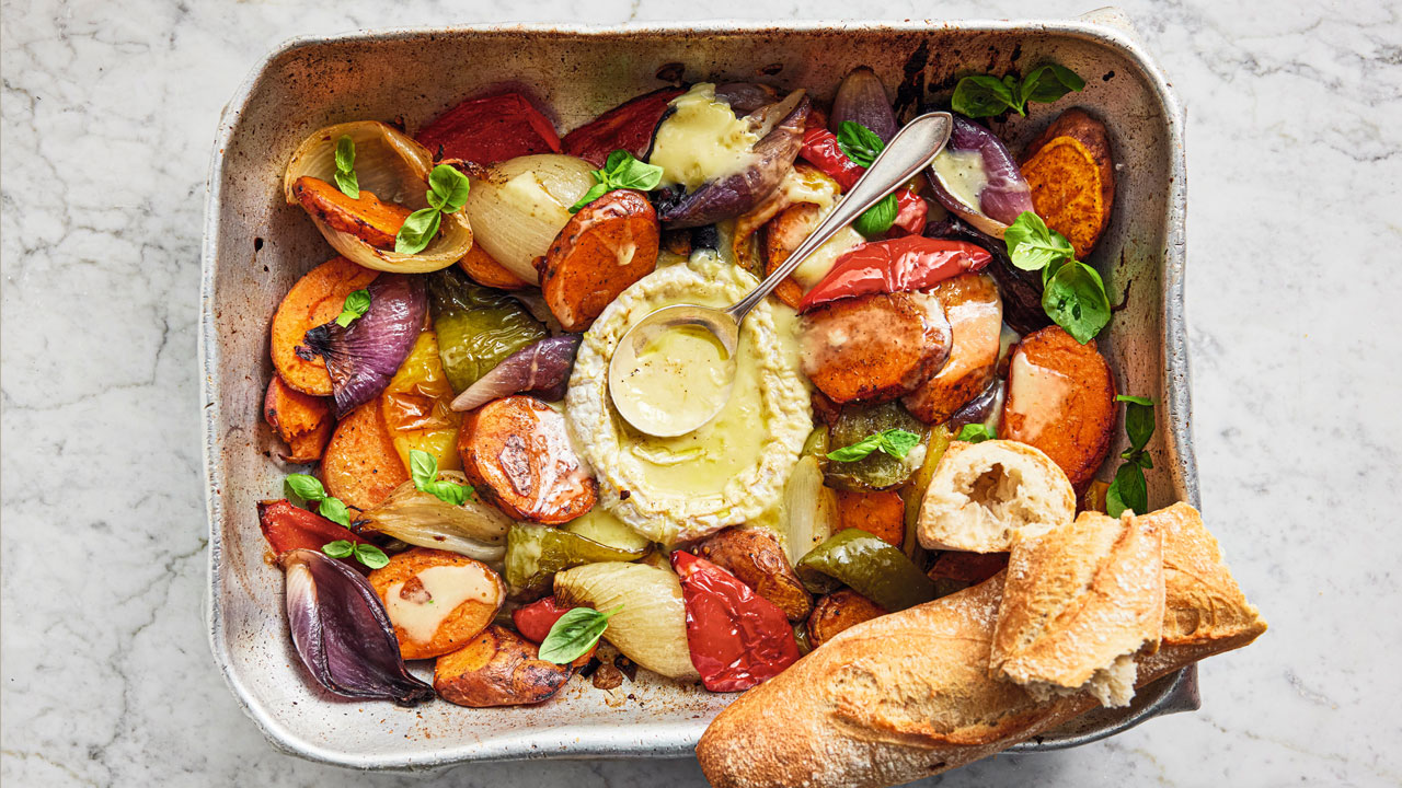 Stegte grøntsager med camembertfondue