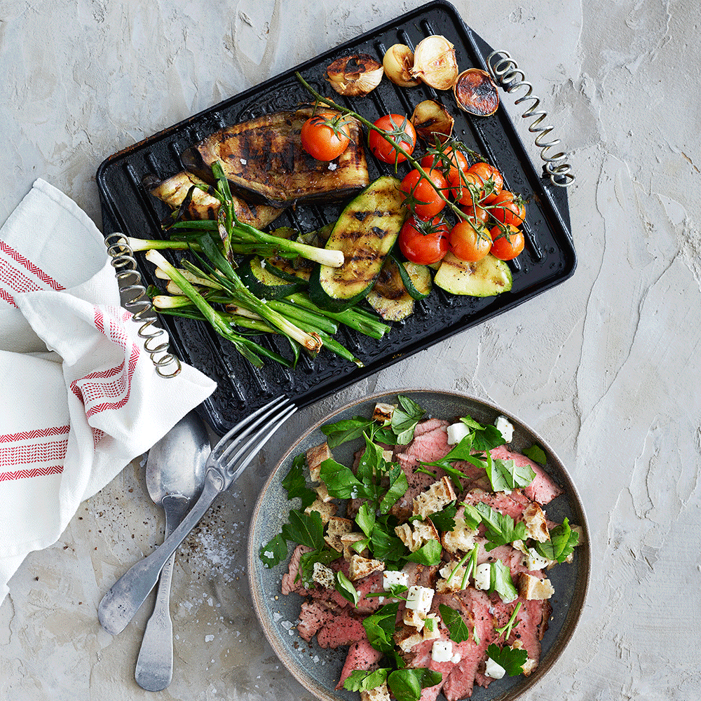 Kalvecuvette med grillet sommergrønt, gedeost og urter