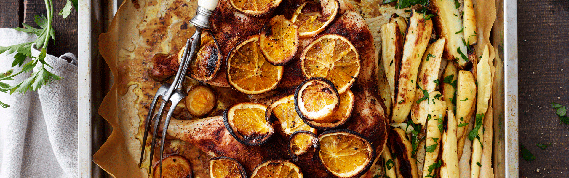 Kanelkylling med appelsin og pastinakker