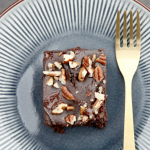 Glutenfri brownie med sorte bønner og chili