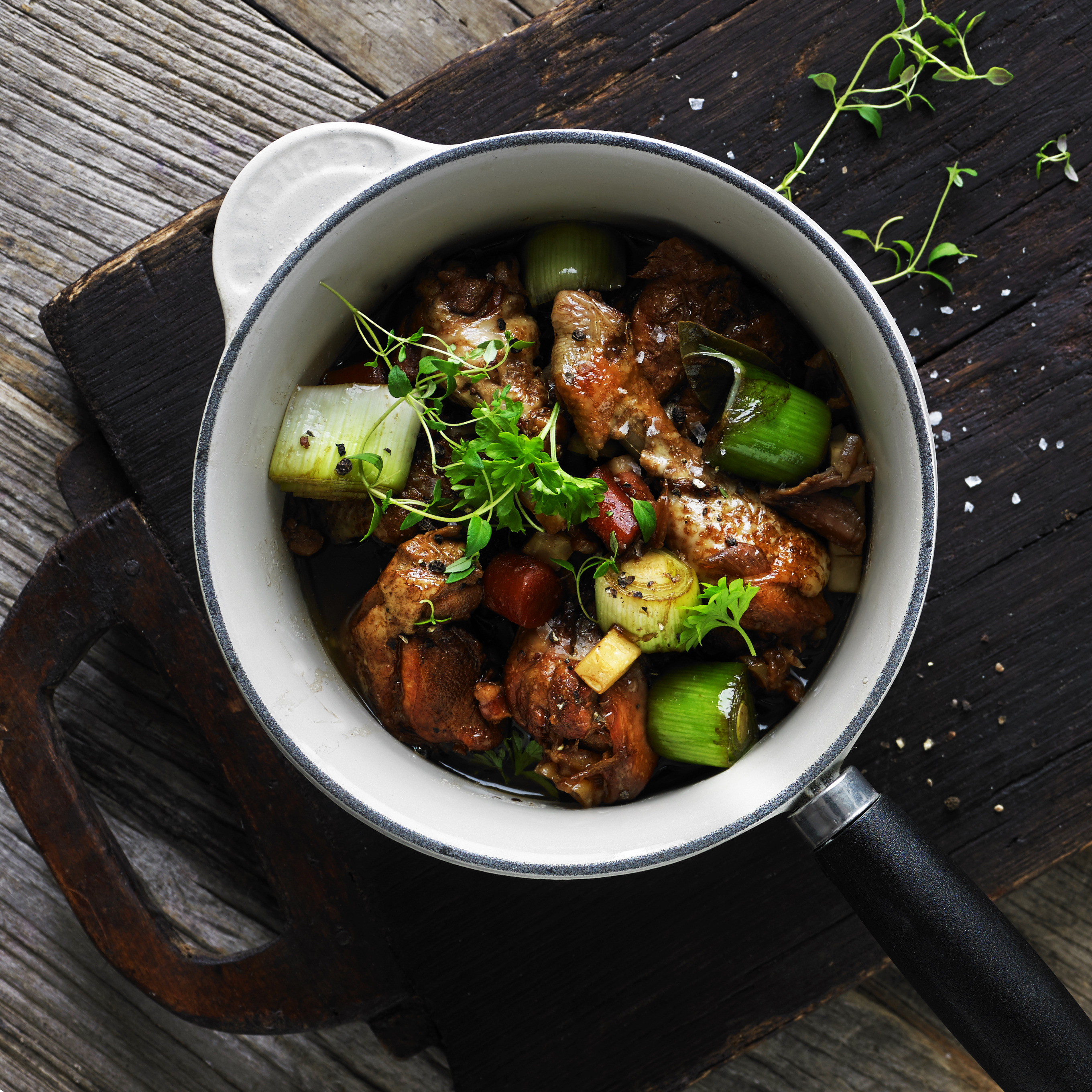 Coq au ØL med efterårets grøntsager