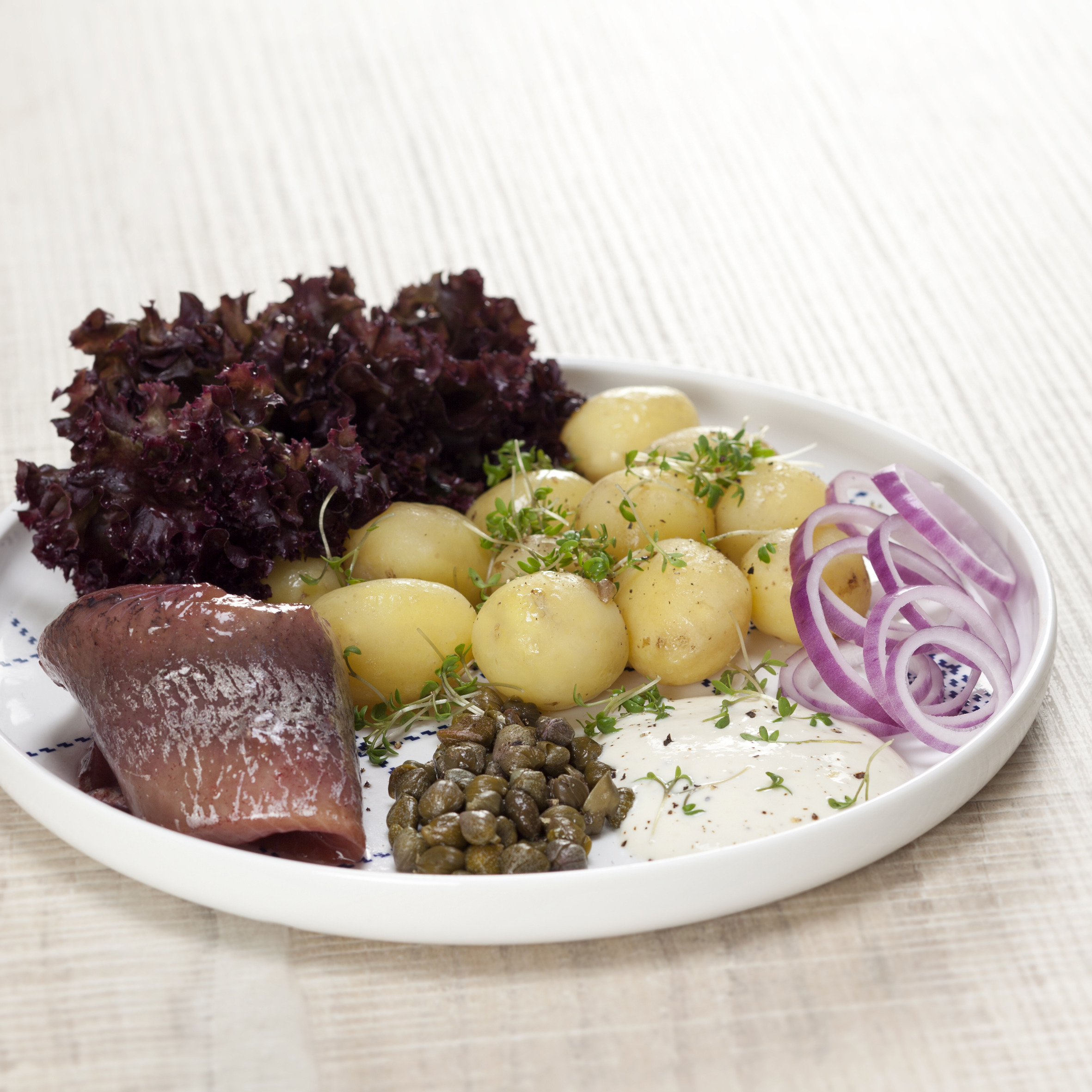 Kryddersild med nye kartofler og creme