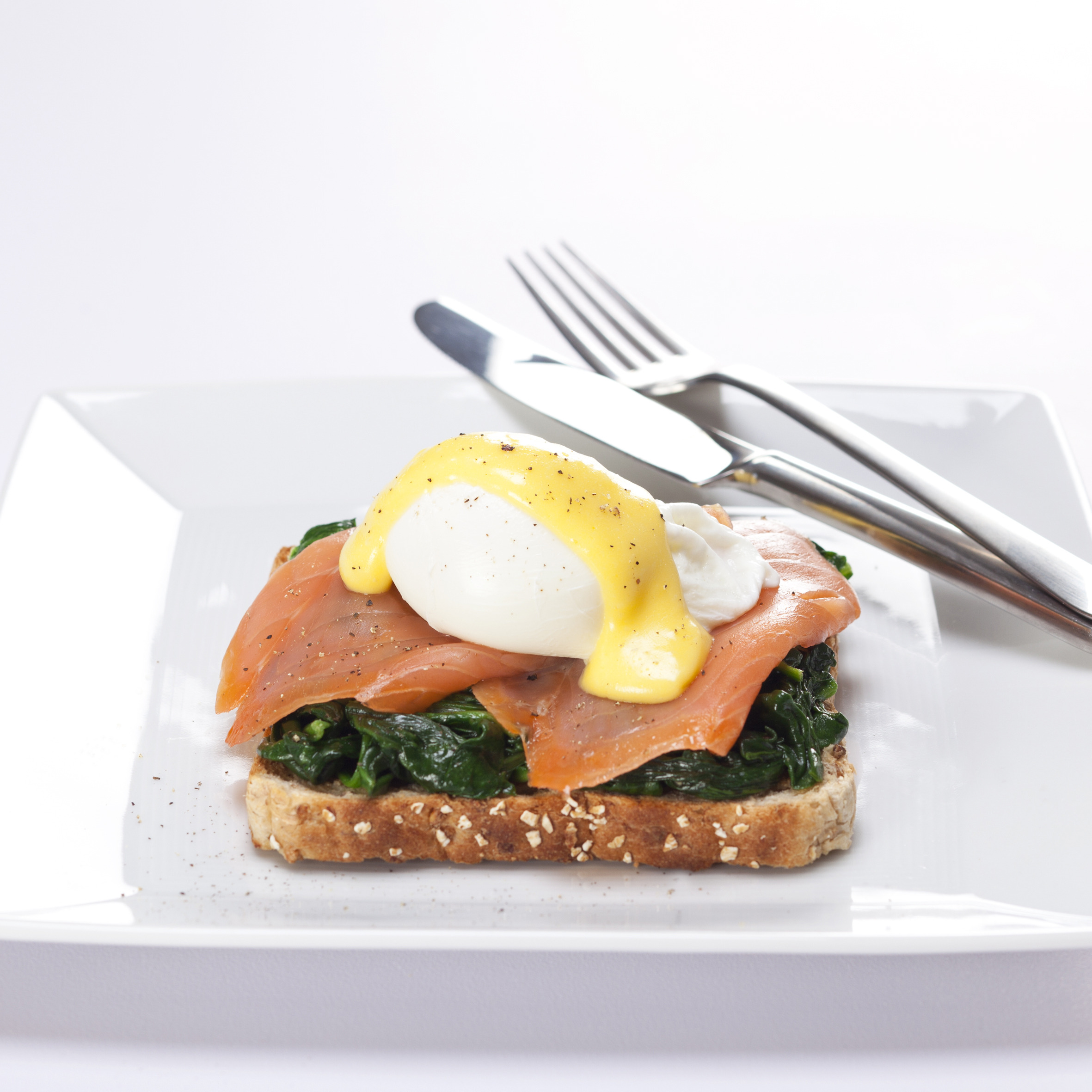 Æg Benedict med laks