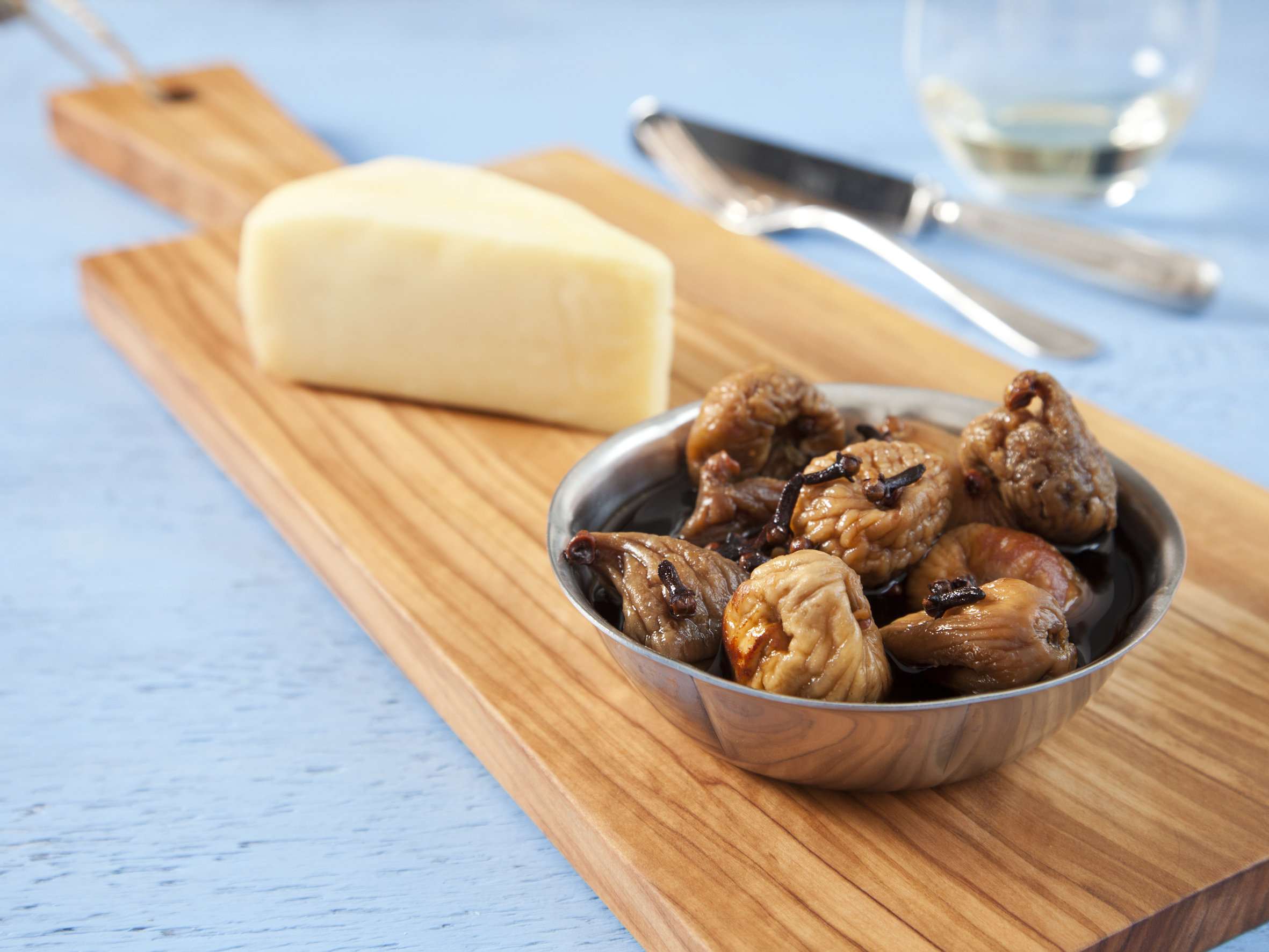 Figner i cognac med nellike