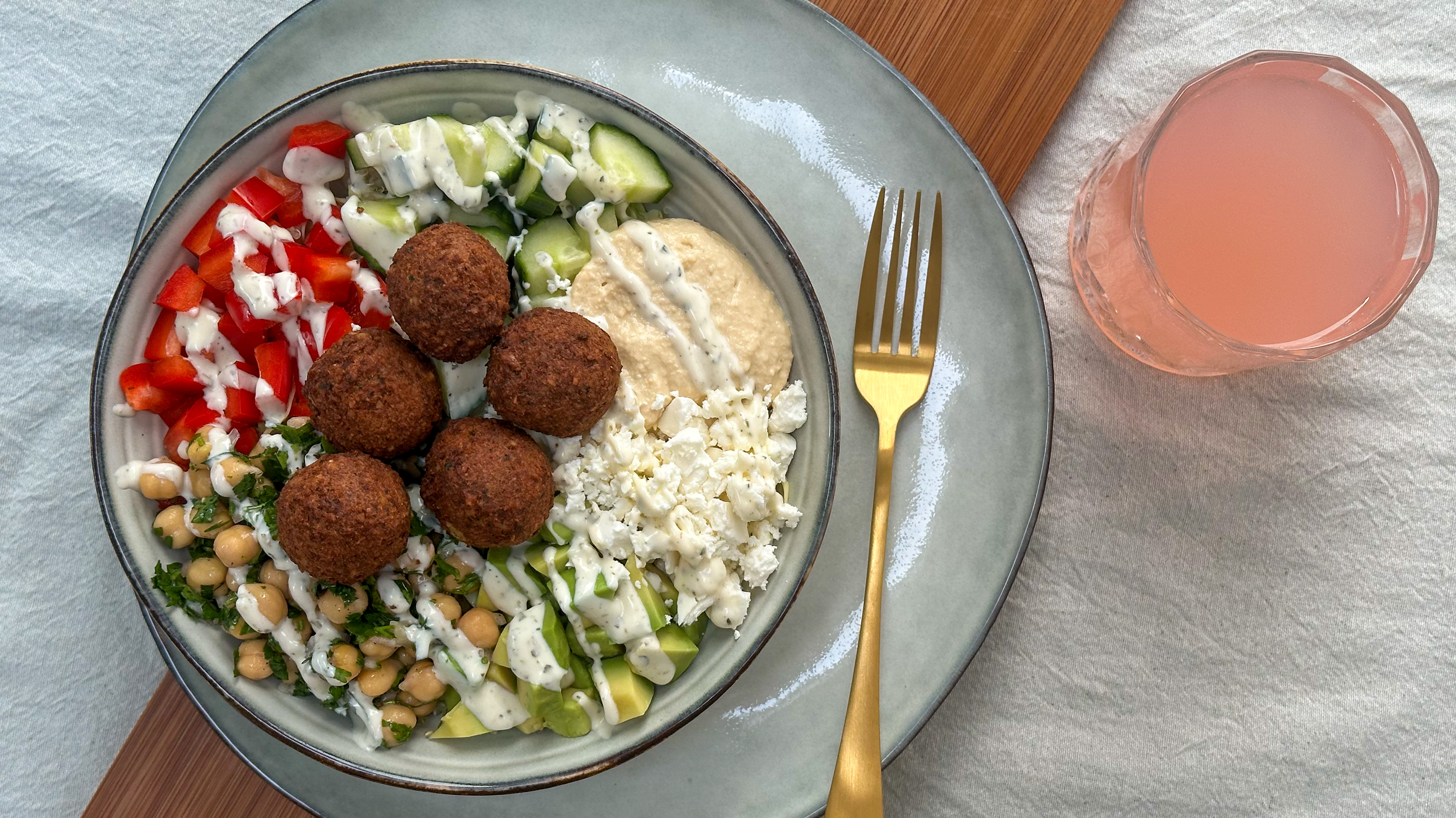 Falafel bowl