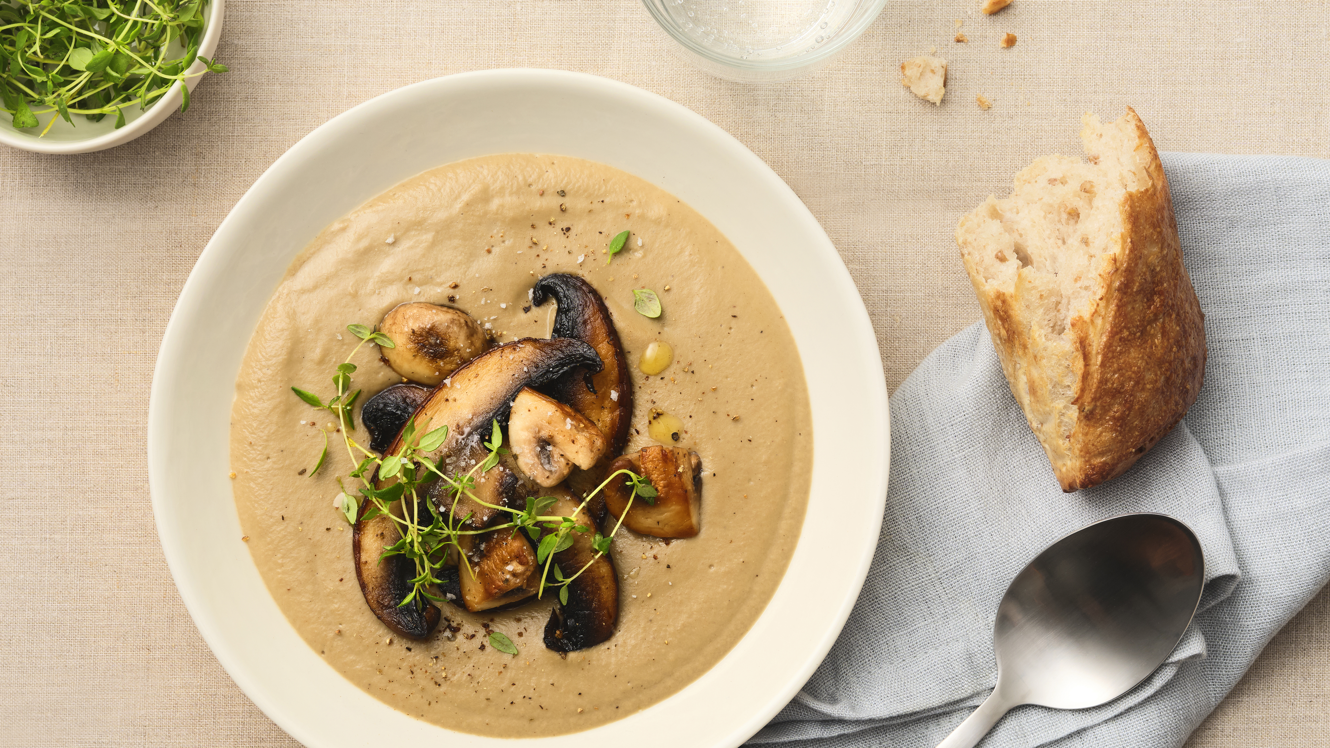 Svampesuppe med røde linser