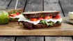 Grillet sandwich med brie, jordbær og rucola - thumbnail