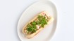 Hotdog med spicy rejesalat - thumbnail