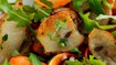 Salat af bagte jordskokker med tahin-dressing - thumbnail