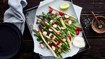 Grillede asparges med radisesalsa og cremefraiche - thumbnail