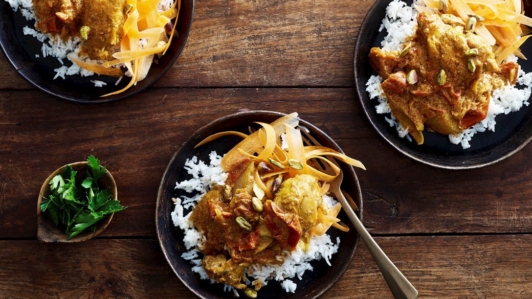 Garam masala-kylling med tomat og løg