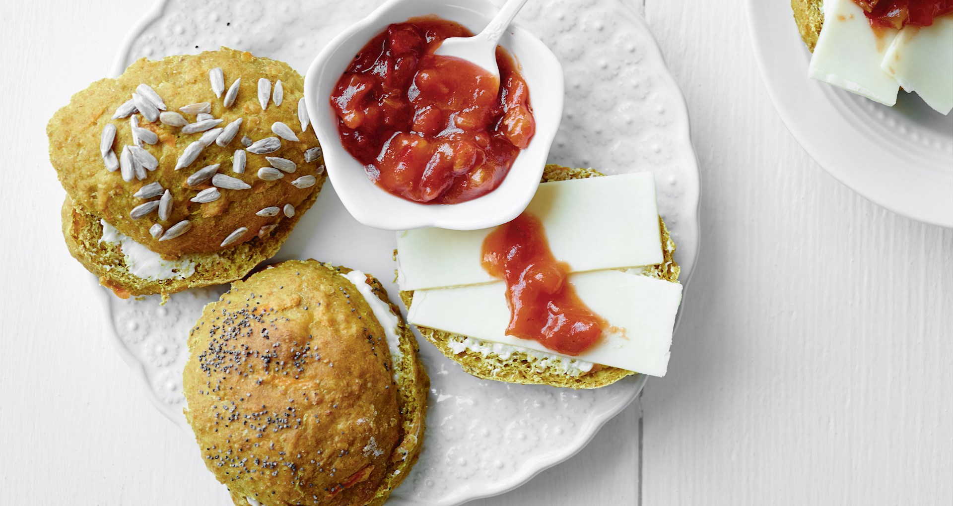 Gulerodsboller med gurkemeje