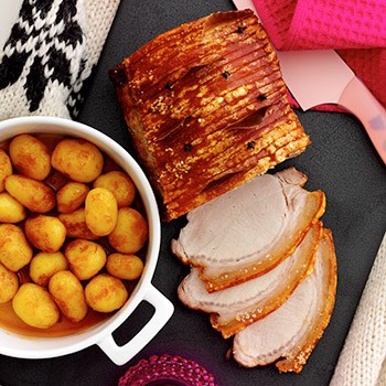 Flaeskesteg Opskrift Med Brunede Kartofler Se Her