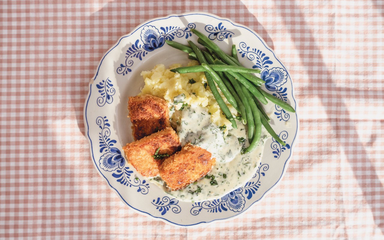 Halloumi med persillesovs & doven kartoffelmos