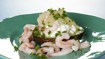 Avocado med hytteost og rejer - thumbnail