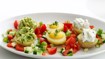 Halve kolde kartofler med cremet topping - thumbnail