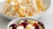Grove pandekager med frugtsalat - thumbnail