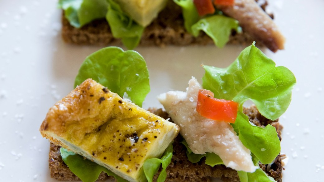 Løgomelet med røget sild