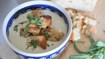 Blomkålssuppe med lakridsvendte brødcroutoner - thumbnail