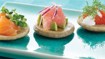 Blinis med stenbiderrogn, røget laks og caviar - thumbnail