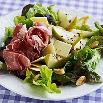 eskortere bekræft venligst forår Salat opskrift med pære, parmaskinke og parmesan - se her