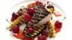 Grillet multe med lynstegte kirsebær i appelsinsaft - thumbnail