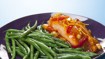 Laks med grønne bønner og sur-sød sauce - thumbnail