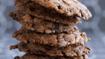 Sprøde chokoladecookies med mandler - thumbnail