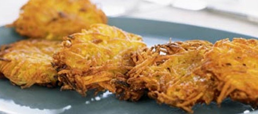 Rösti opskrift af revet kartoffel og løg - se her