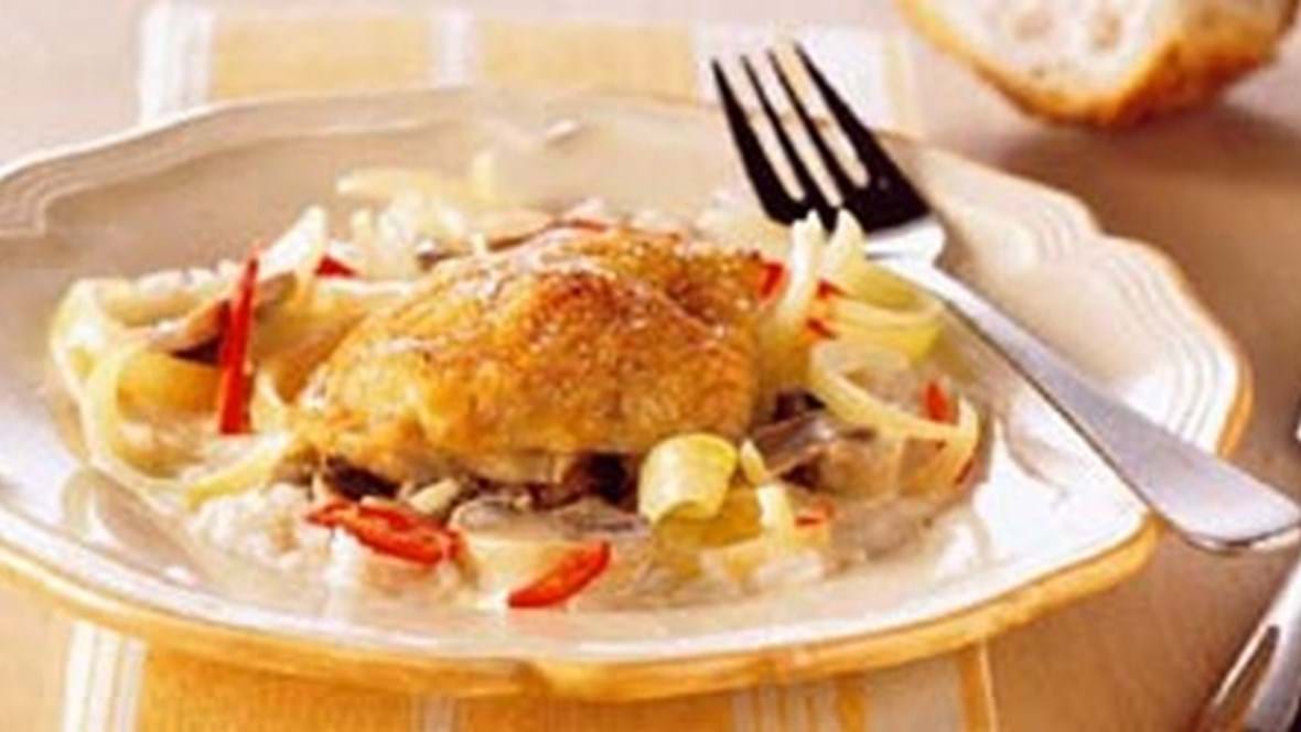 Kyllingeoverlår m/grøntsager i cremet østerssauce