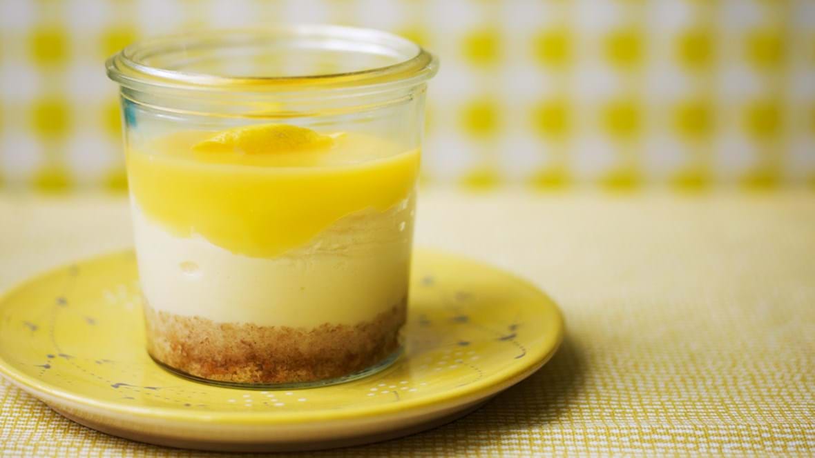 Kager på 10 min: Cheesecake med lemon curd