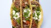 Taco skaller med ost, oksekød og tomat - thumbnail