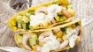Taco skaller med rejer, majs og ananas - thumbnail