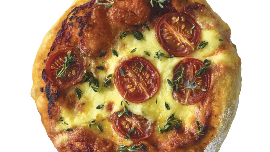 Minipizzaer med tomat og timian