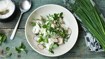 Kartoffelsalat med rygeost og radiser - thumbnail