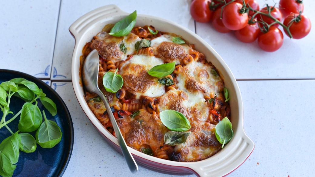 Gratineret pasta med peberfrugt