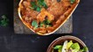 Kyllingelasagne med grøn salat - thumbnail